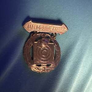 Vintage WWII U.S. Marine Corps USMC Marksmanship Sharpshooter Medal Badge